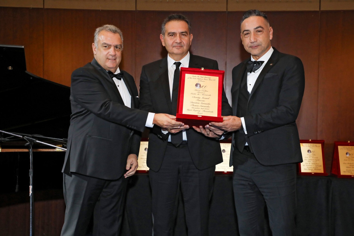 maria-kallas-awards-photo.jpg