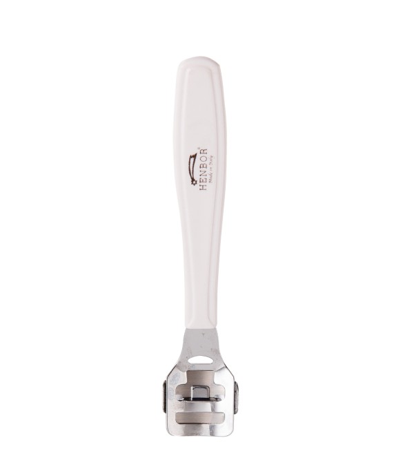 Κ_HENBOR CALLUS CUTTER TCK